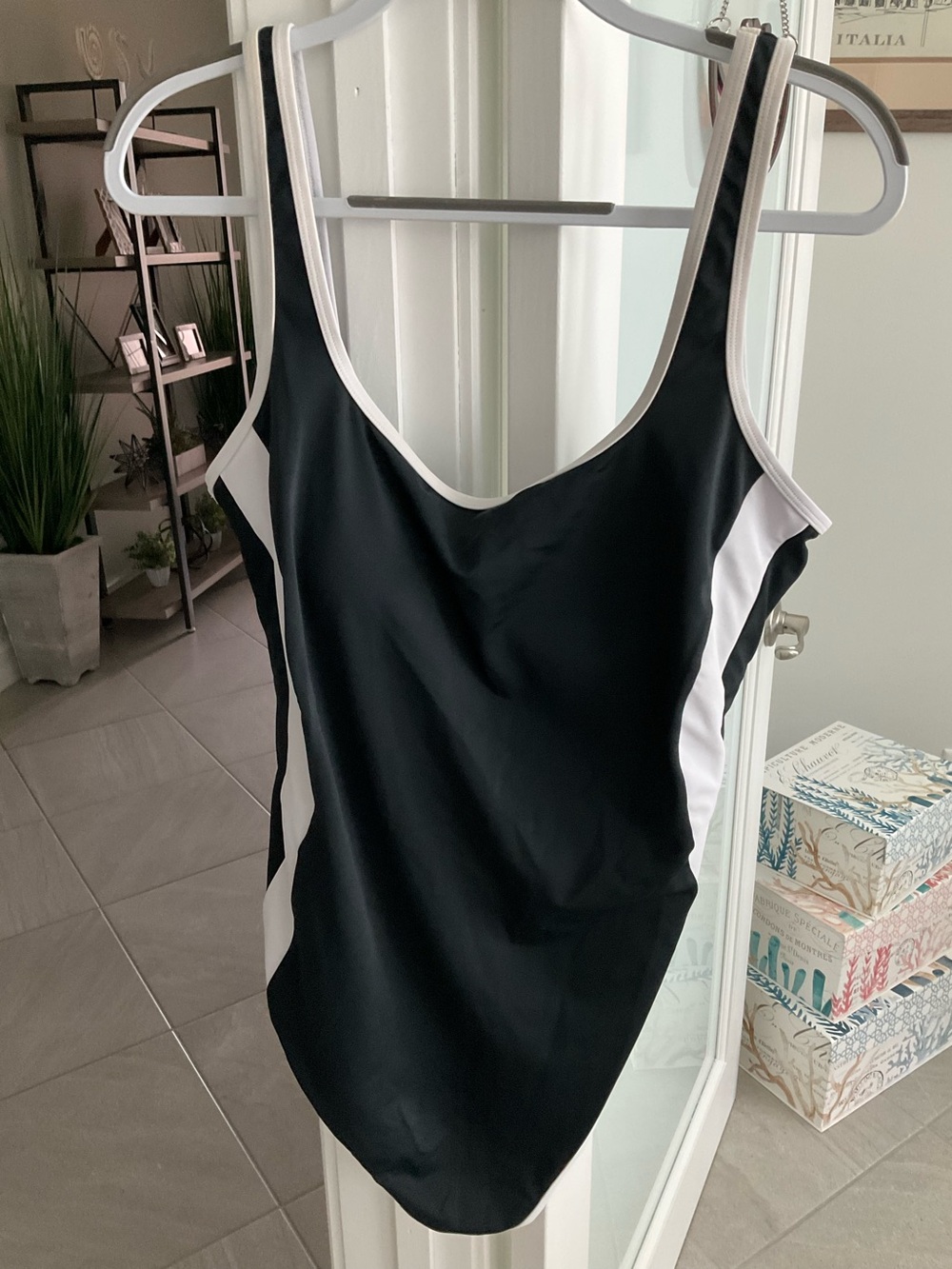 Shape solver sport by Mimi Flamingo one piece swimsuit